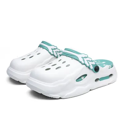 CUDDLE SOLES FEMALE SLIPPERS
